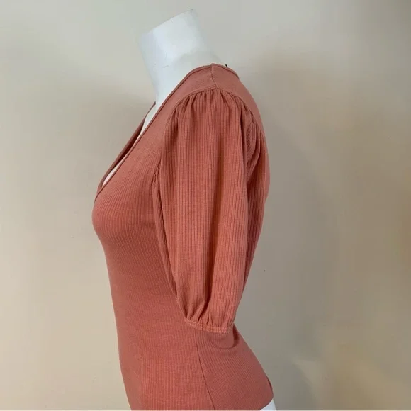 Lulus Ribbed Scoop Neck Puff Short Sleeve Bodysuit- Small - Picture 3 of 14